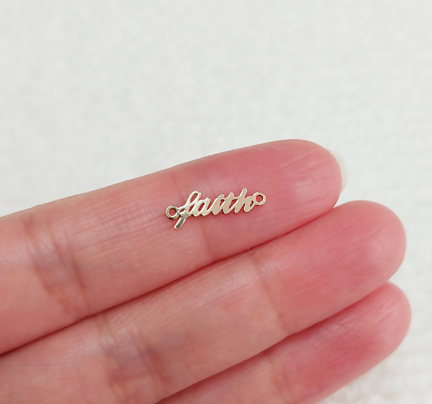 FA1448 Mini Size Word "faith" Connector 24ga