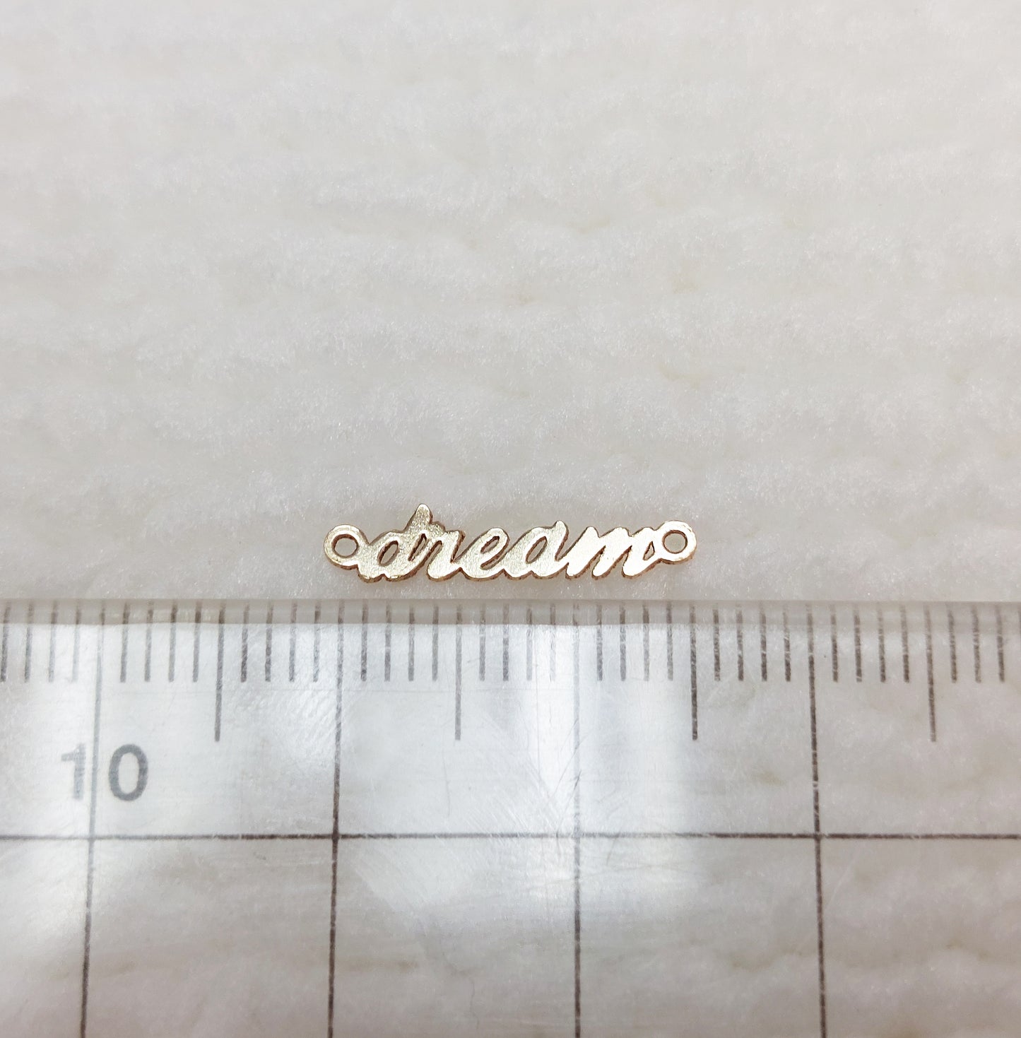 DR1635 16 x 3.5mm Mini Size Word "dream" Connector 24ga