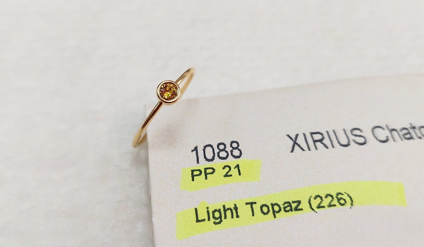 November Birthstone Light Topaz 226 GFR1504CZ 4mm Bezel European Crystal Stacking Ring