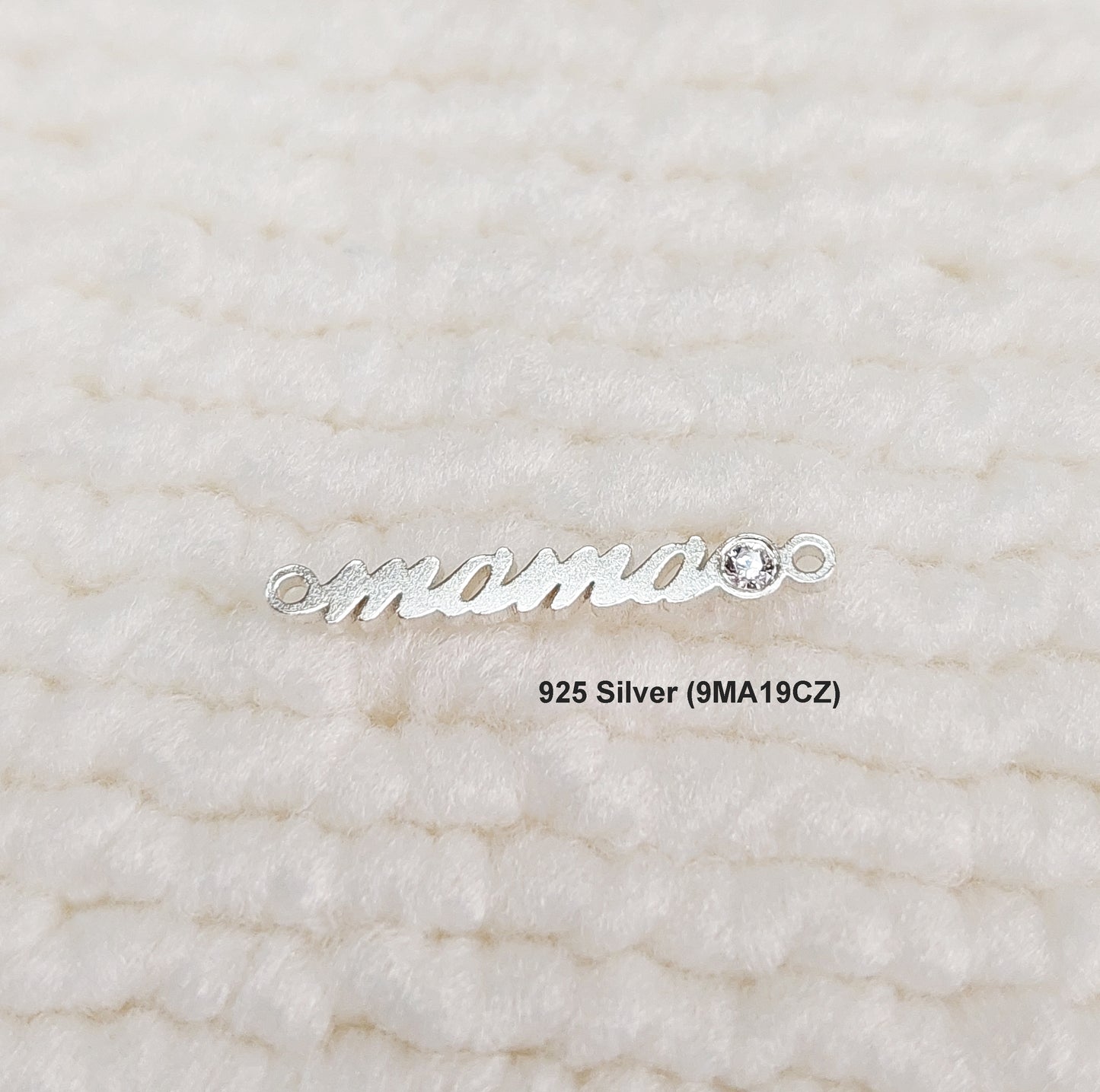 MA19CZ Gold Filled(14KGF) 19.4 X 2.6mm "Mama" Connector With CZ 20ga