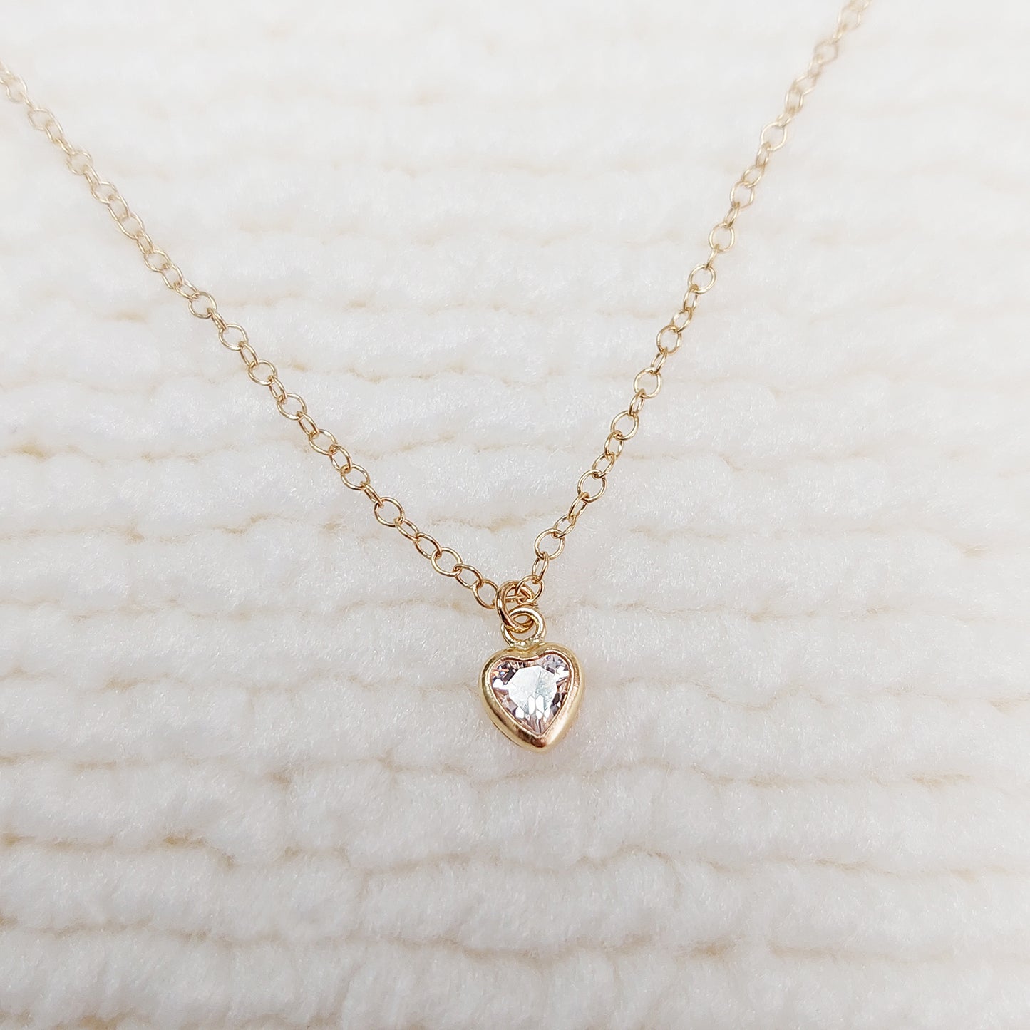 GF4HRTR1CZ / 94HRTR1CZ 4mm Heart Shape Bezel Charm with 2mm Closed Ring