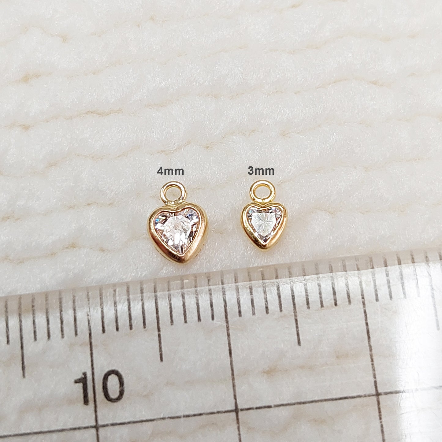 GF4HRTR1CZ / 94HRTR1CZ 4mm Heart Shape Bezel Charm with 2mm Closed Ring