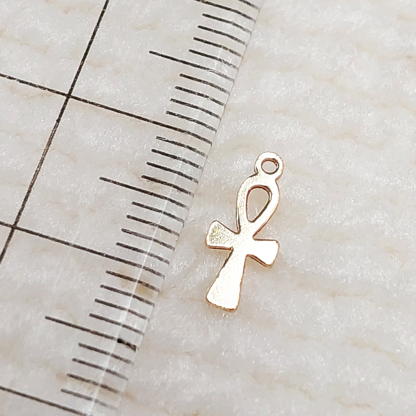 ANKH11 Gold Filled (14KGF) 4.7 x 11.3mm ANKH Cross Charm 24ga