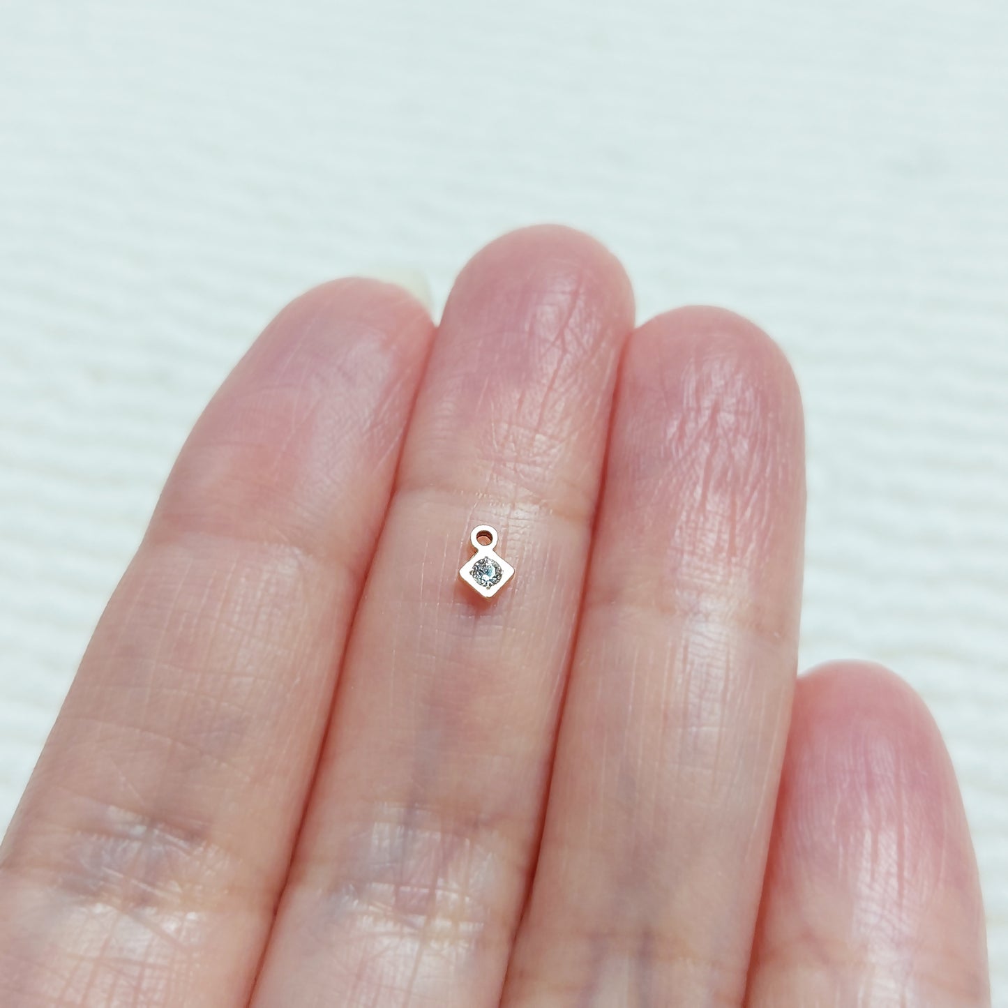 DIA36CZ / 9DIA36CZ Super Tiny Diamond Shape Charm With CZ 3.3 x 4.6mm Gold Filled (14KGF)