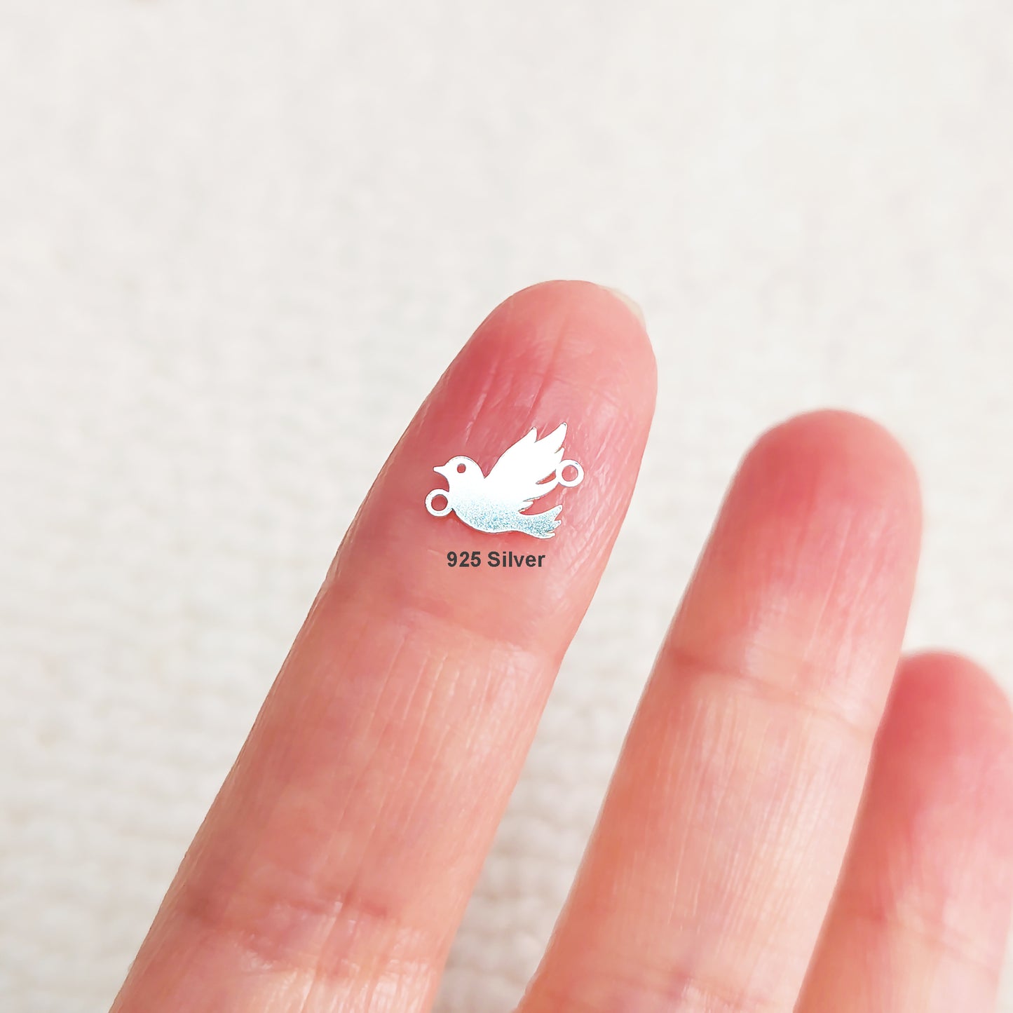 GF9467BD / 99467BD "Dove of Peace" Connector 9.4 x 6.7mm 24ga