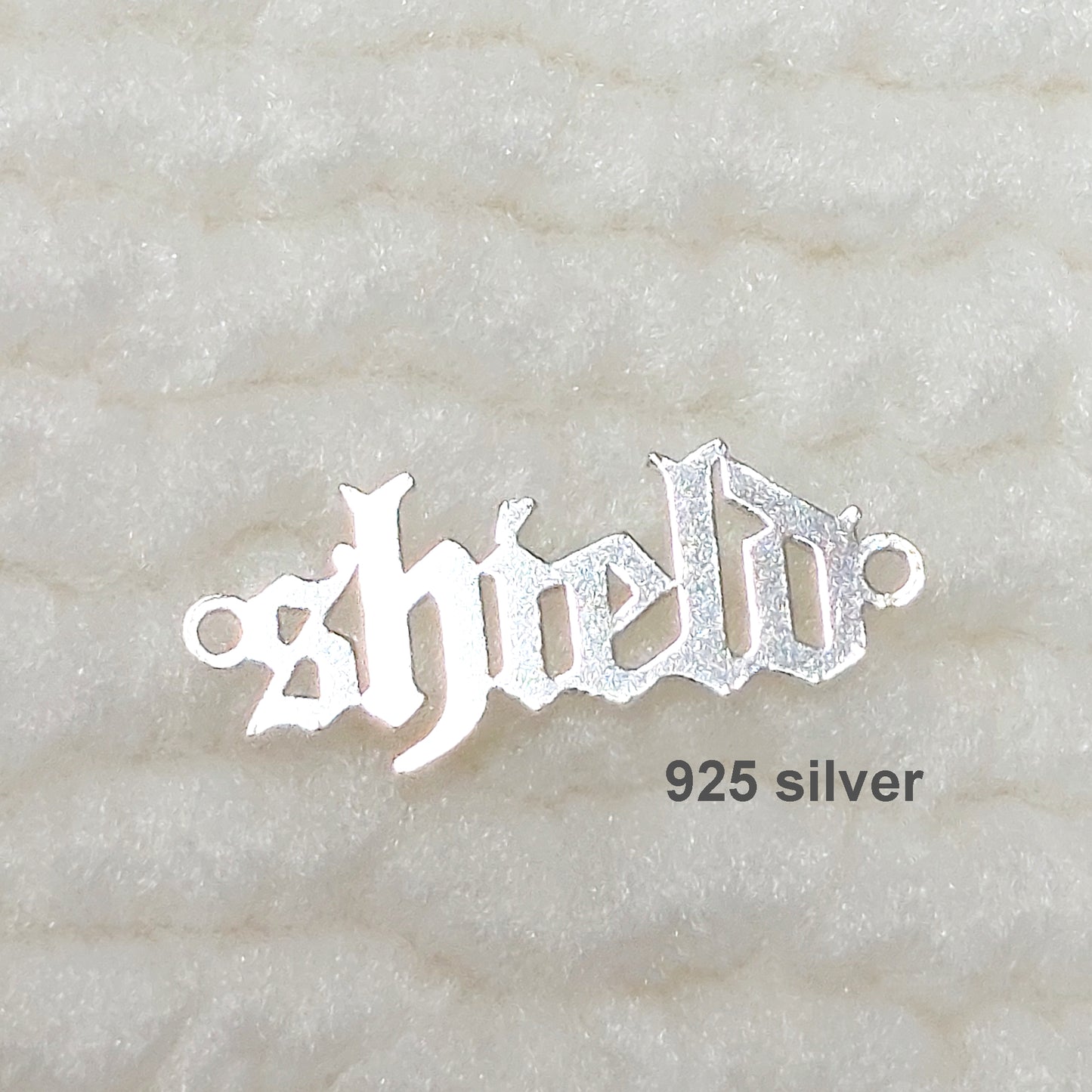 Old England "shield" Connector 24ga 14.8 x 6.3mm • Minimalist Charm •Gold Filled (14KGF) Jewelry Findings Wholesale • SD1563OLD / 9SD1563OLD