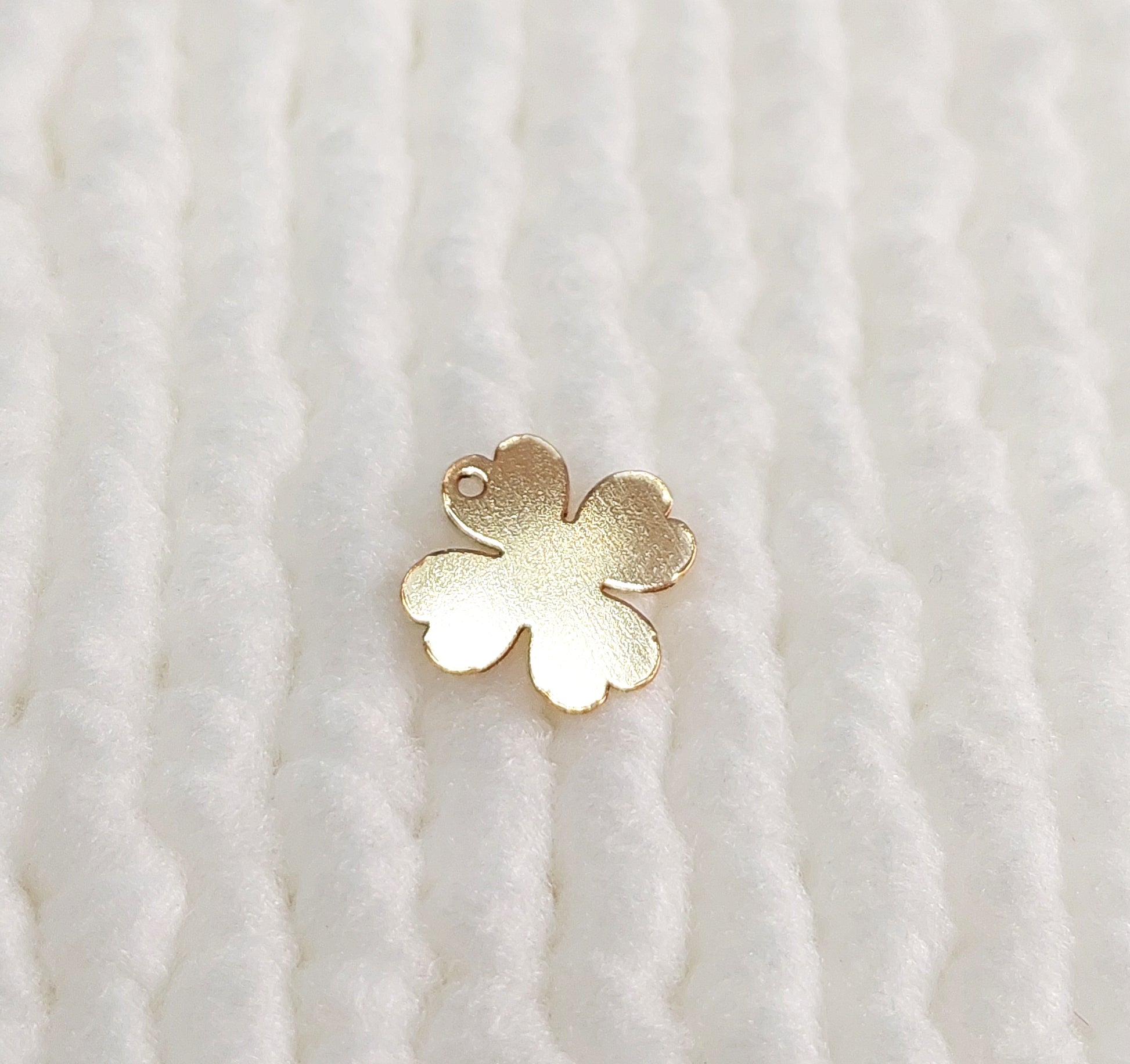 dainty gold filled charm_14KGFCOM
