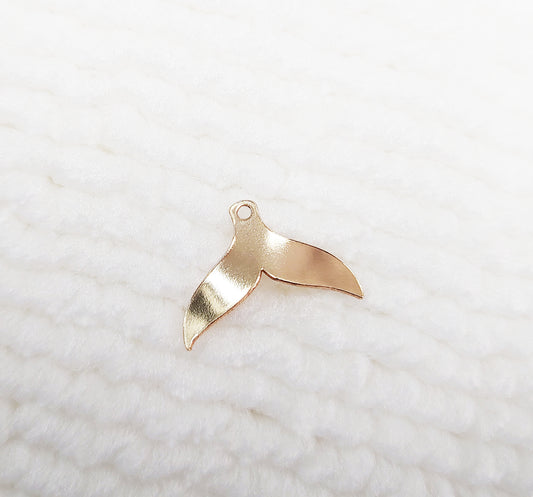 GF1611WTC / 91611WTC Whale Tail Charm 16 x 11mm 24ga