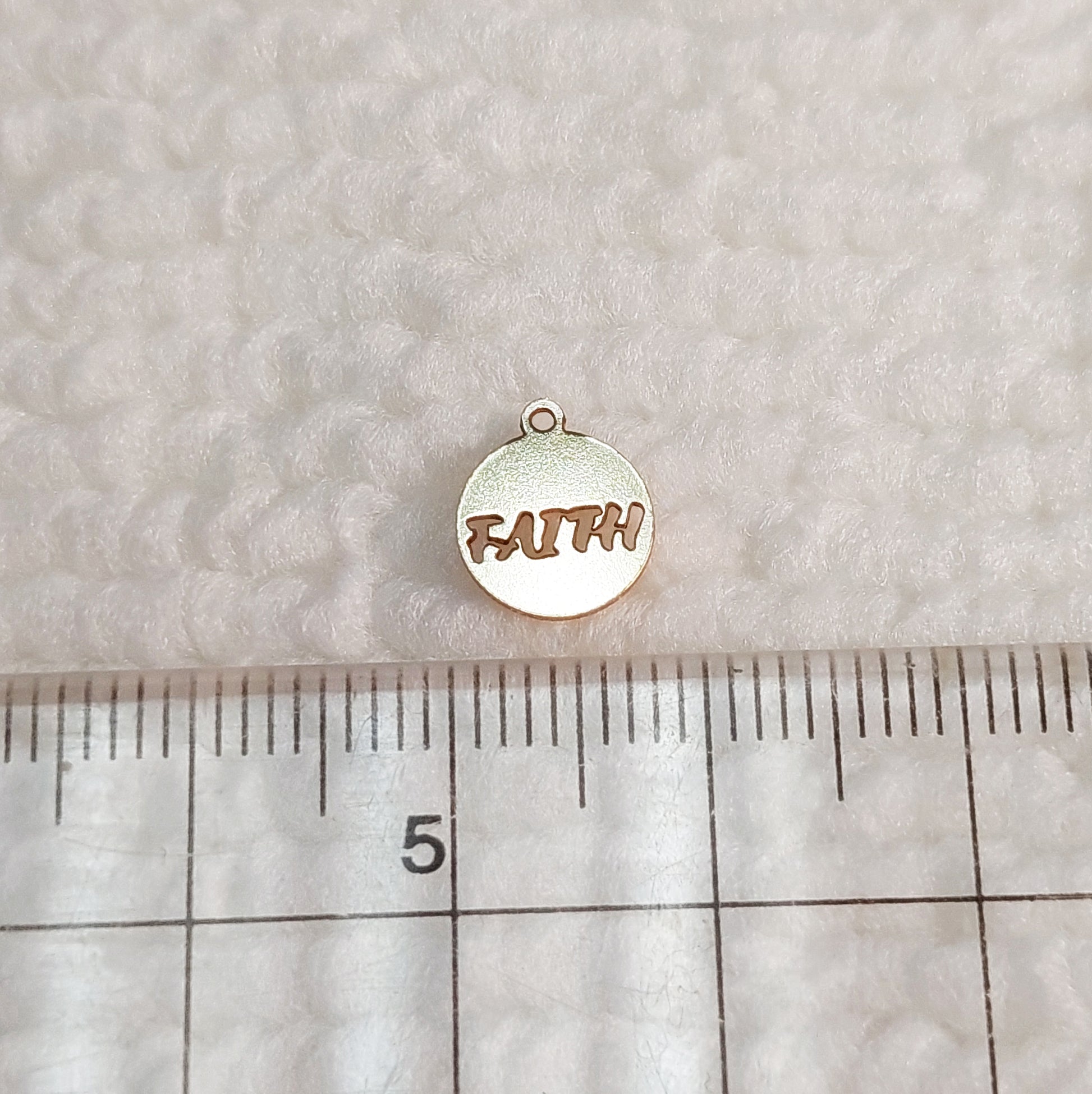 dainty gold filled charm_14KGFCOM