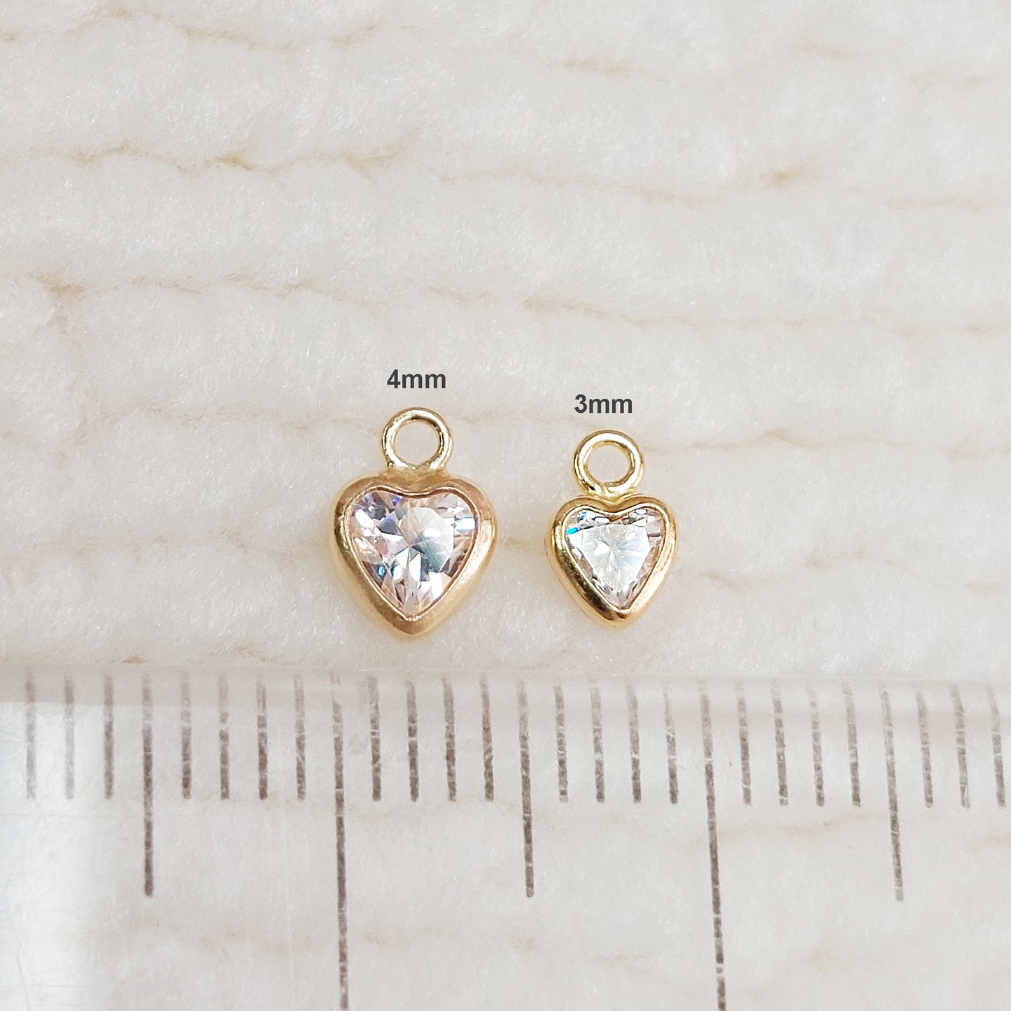 GF3HRTR1CZ / 93HRTR1CZ 3mm Heart Shape Bezel Charm with 2mm Closed Rings