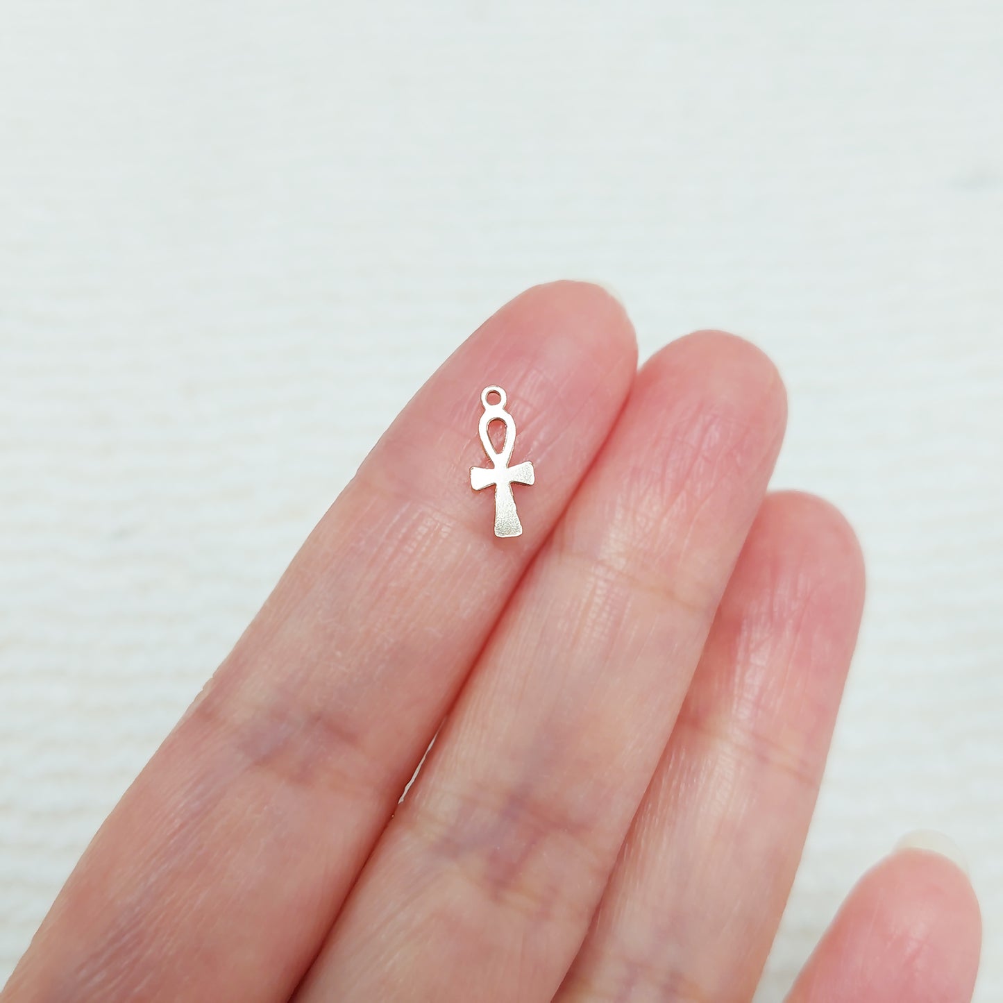 ANKH11 Gold Filled (14KGF) 4.7 x 11.3mm ANKH Cross Charm 24ga