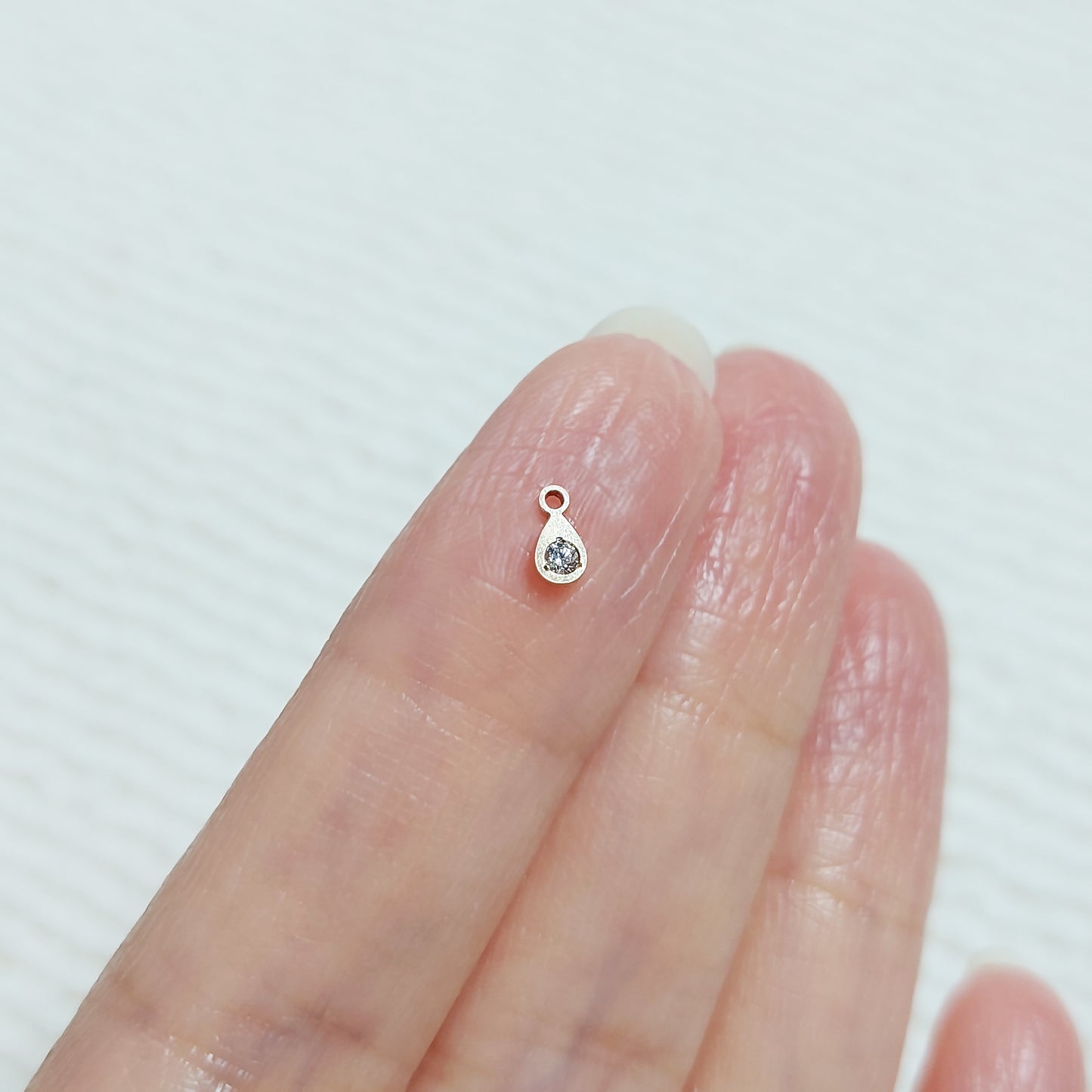 TD35CZ / 9TD35CZ Super Tiny Tear Drop Charm With CZ 2.7 x 5.3mm Gold Filled (14KGF)
