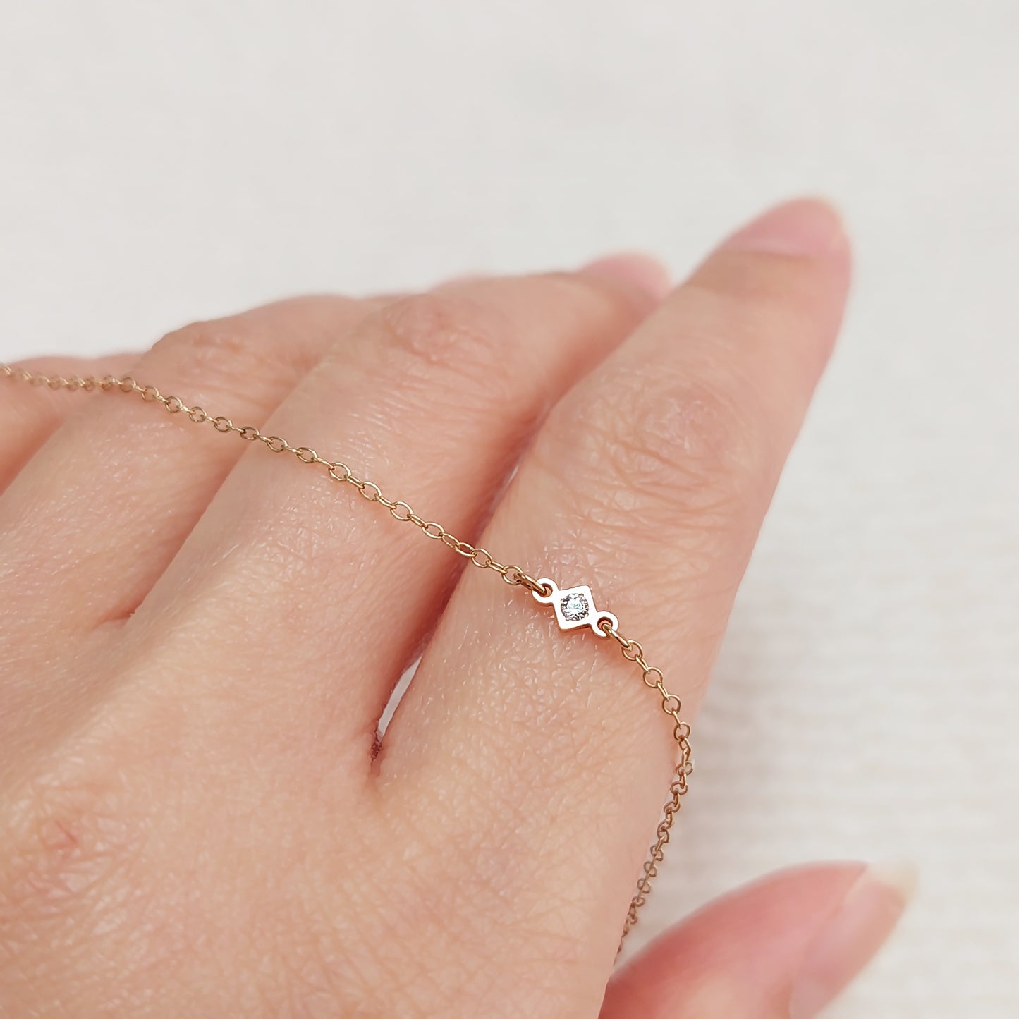DIA36CZR2 / 9DIA36CZR2 Super Tiny Diamond Shape Connector With CZ 3.3 x 6mm Gold Filled (14KGF)