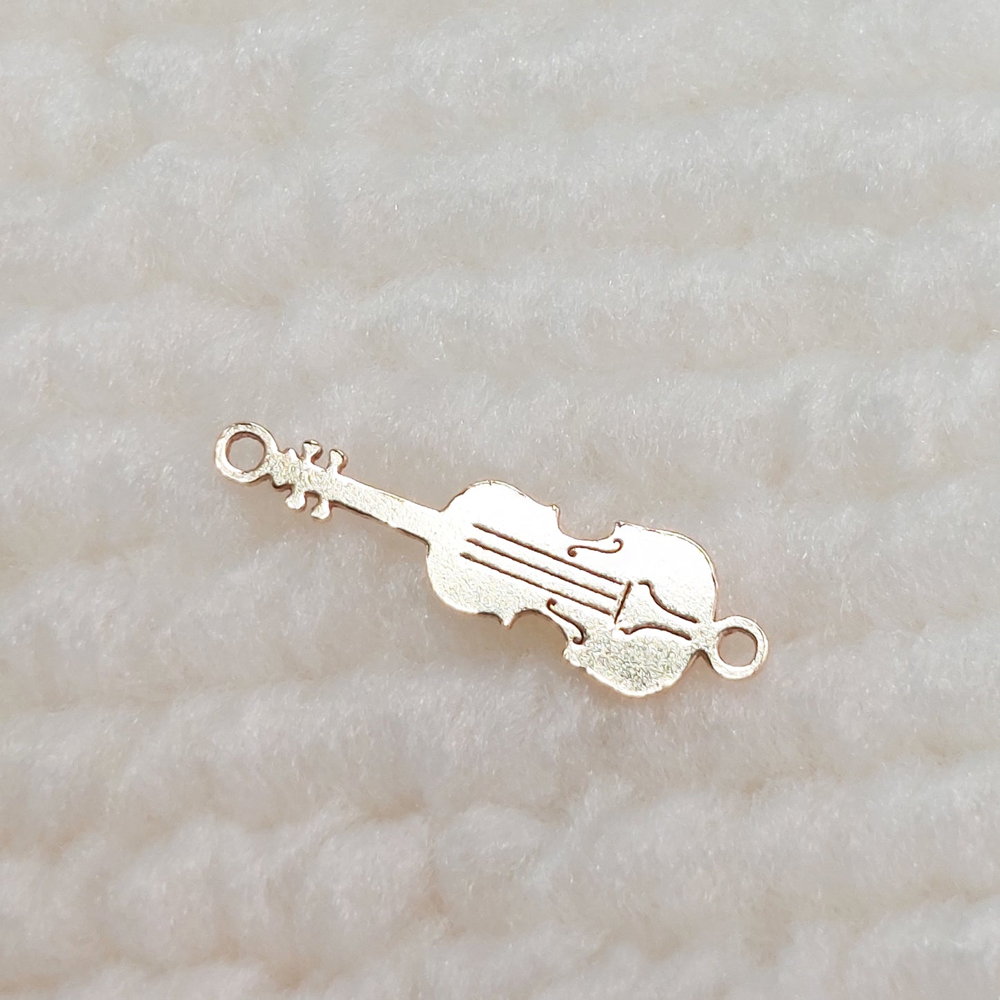 GF4415VL / 94415VL "Violin" Connector 24ga 4.4 x 15.2mm