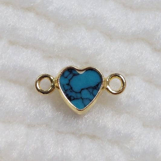 GF4HRTR2BT / 94HRTR2BT 4mm Synthetic Blue Turquoise Heart Shape Bezel Connector With 2mm Closed Rings