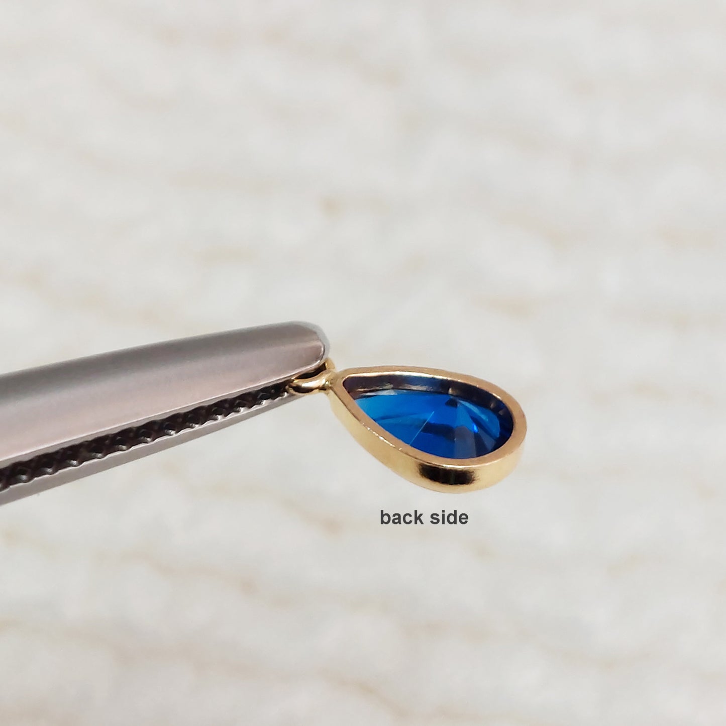 Teardrop Bezel Charm With 2mm Closed Rings 4x6 mm • GF4TDR1CZ / 94TDR1CZ