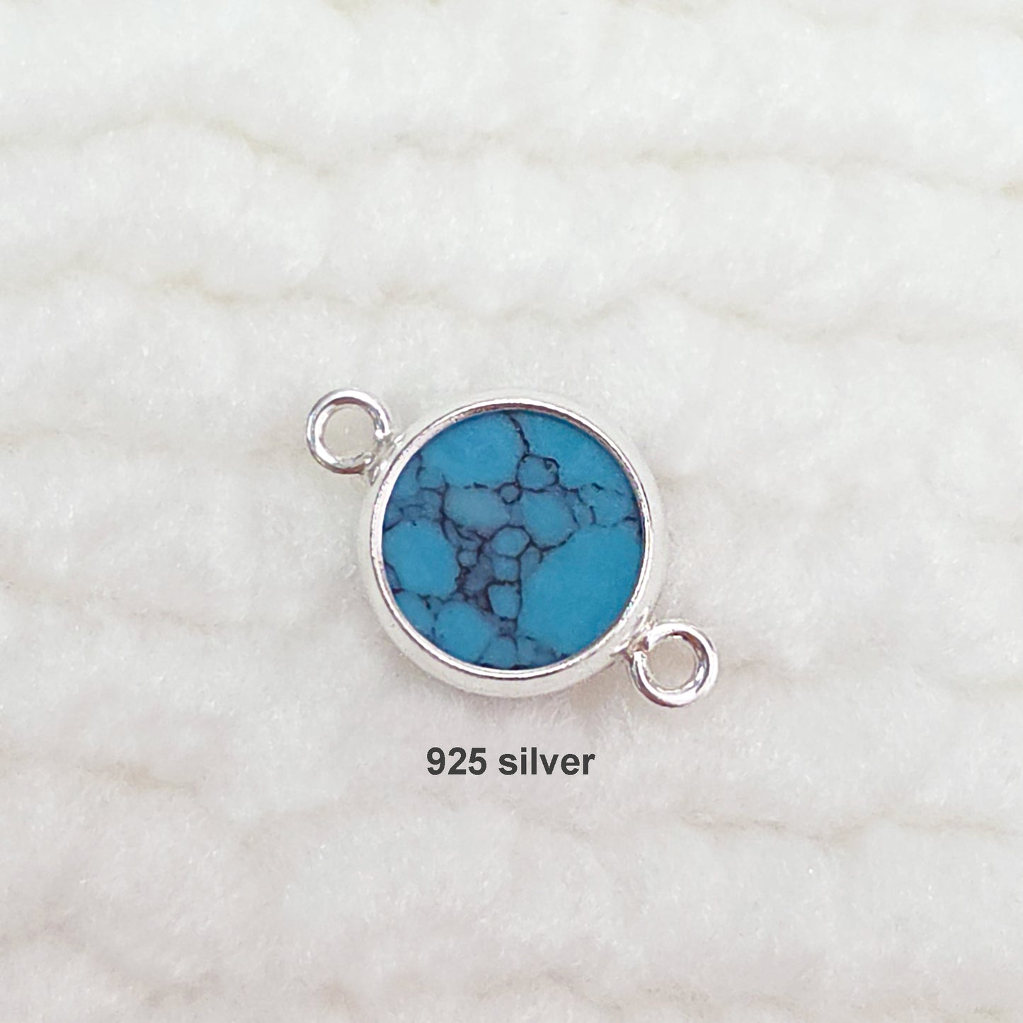 GF6BZ15R2BT • 6mm Synthetic Blue Turquoise Round Bezel Connector With 2mm Closed Rings