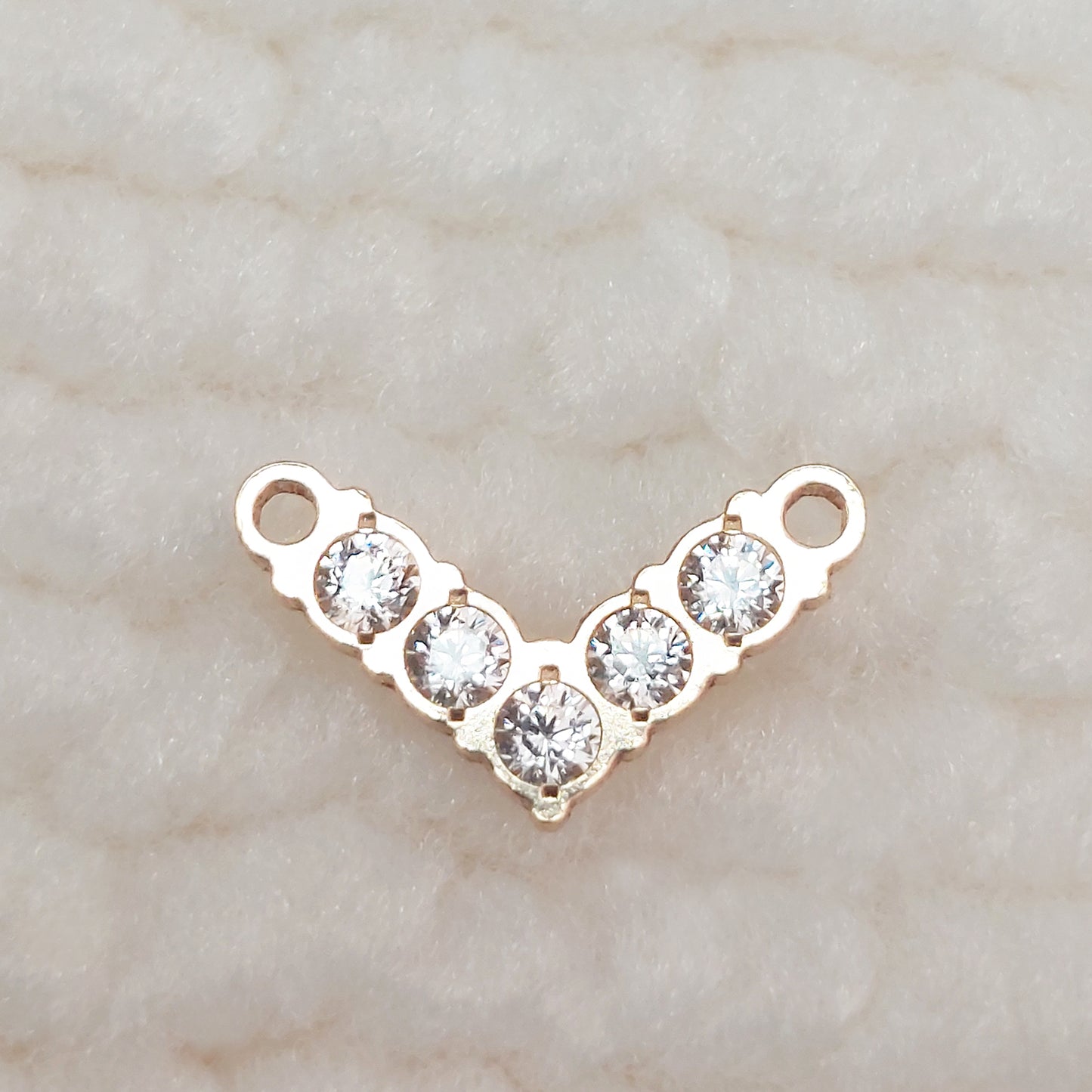 V Shape Connector With 5 CZs 20ga 10.7 x 6.2mm • Minimalist Charm •Gold Filled (14KGF) Jewelry Findings Wholesale • VB11CZ5 / 9VB11CZ5