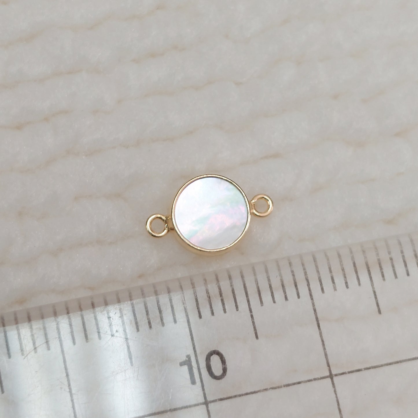 6mm Shell Round Bezel Connector With 2mm Closed Rings • Dainty Charm • Gold Filled (14KGF) Jewelry Findings • GF6BZ15R2SH / 96BZ15R2SH