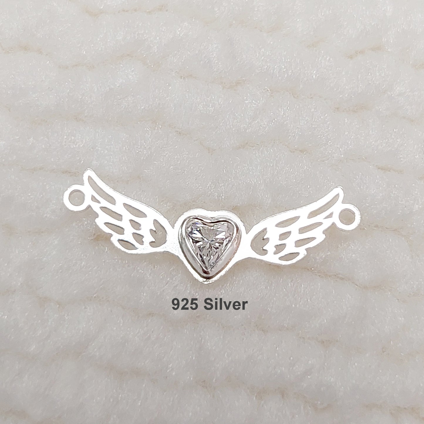 3mm Heart Shape Bezel Connector with Wings 17.6x6.4mm•Birth Stone Bezel• Gold Filled (14KGF) Jewelry Findings Wholesale•GF3HRT-WG2/93HRT-WG2